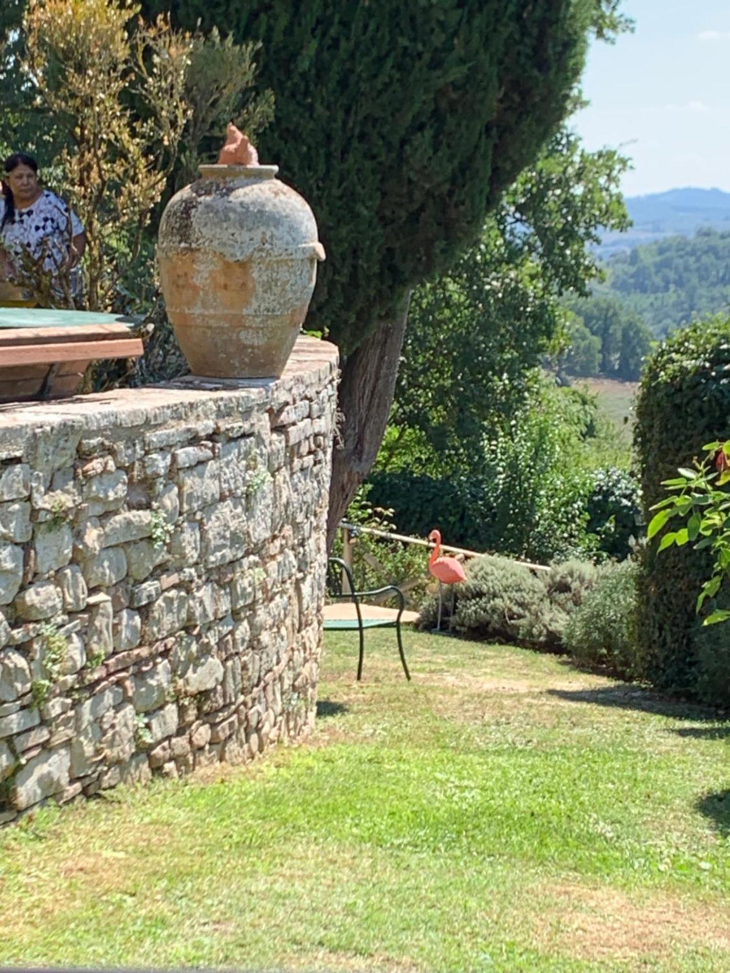 Il Broglino Villa Todi Luaran gambar