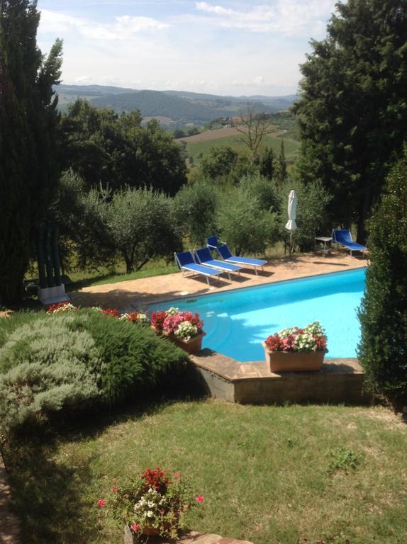 Il Broglino Villa Todi Luaran gambar