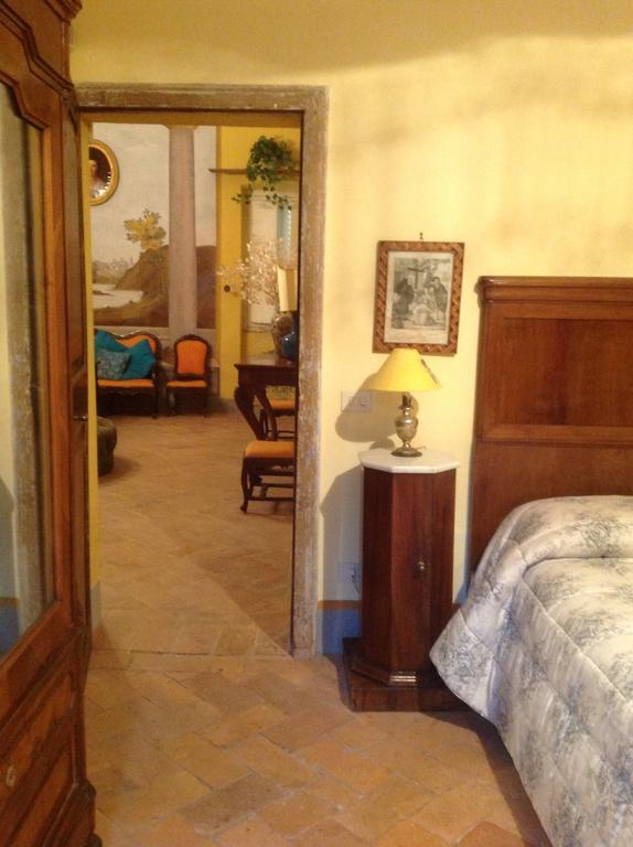 Il Broglino Villa Todi Luaran gambar