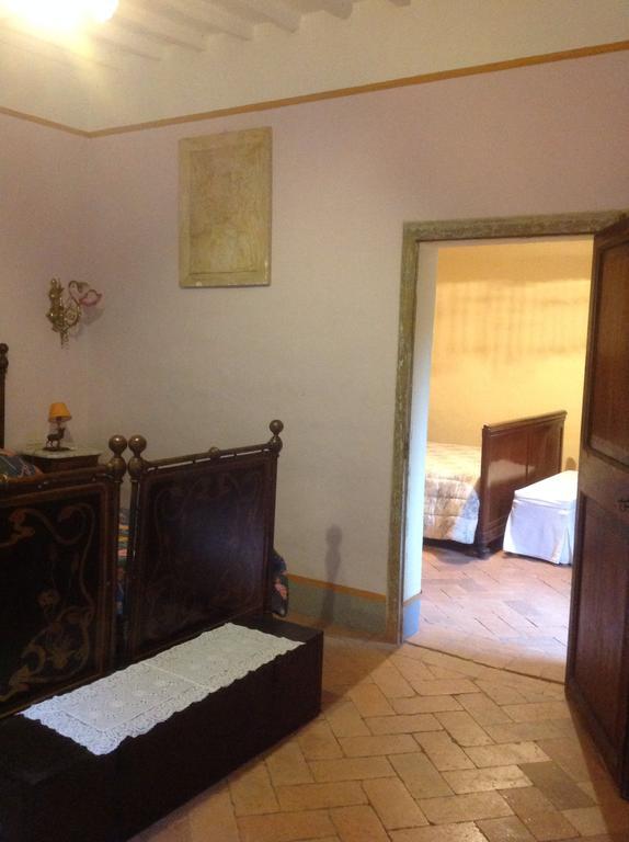 Il Broglino Villa Todi Luaran gambar
