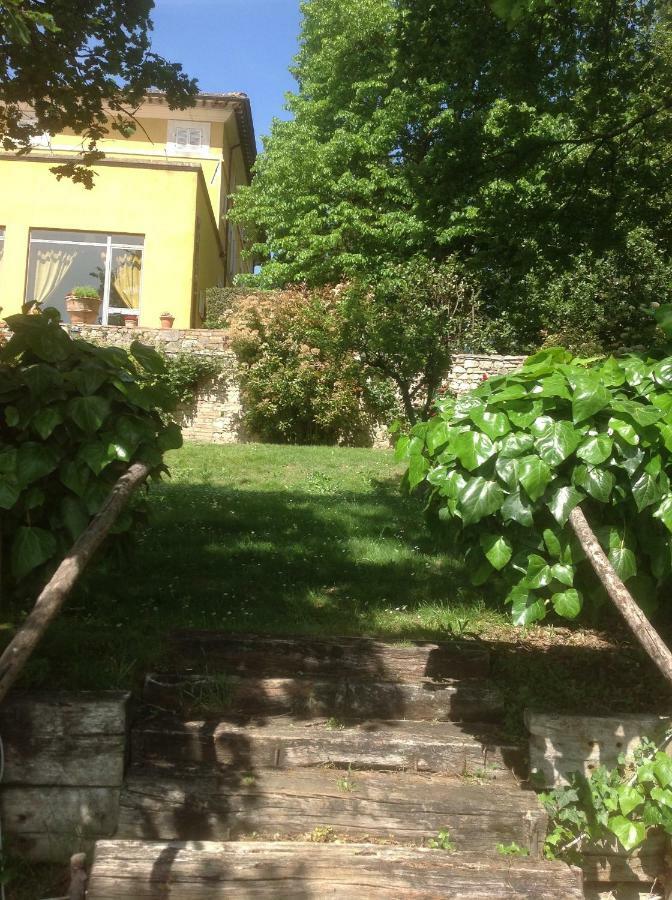 Il Broglino Villa Todi Bilik gambar